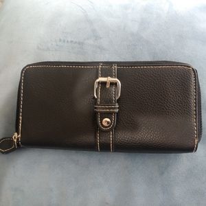 Double zip wallet